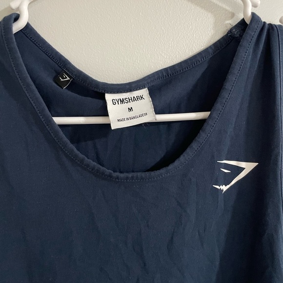 Navy blue gymshark tank top - Picture 2 of 3